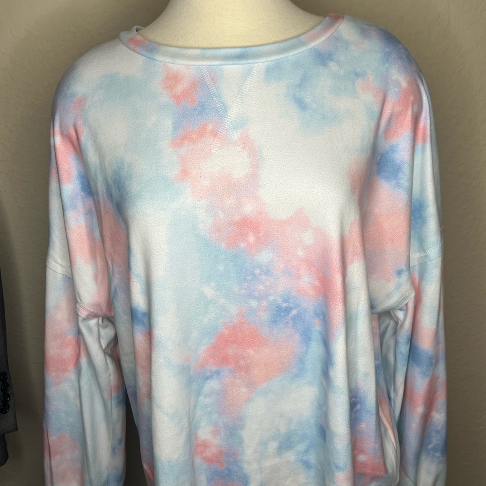 Pink Blue Pajama Tie Dye Top Size M Fleece Soft Sleepwear Casual Relaxed Lounge